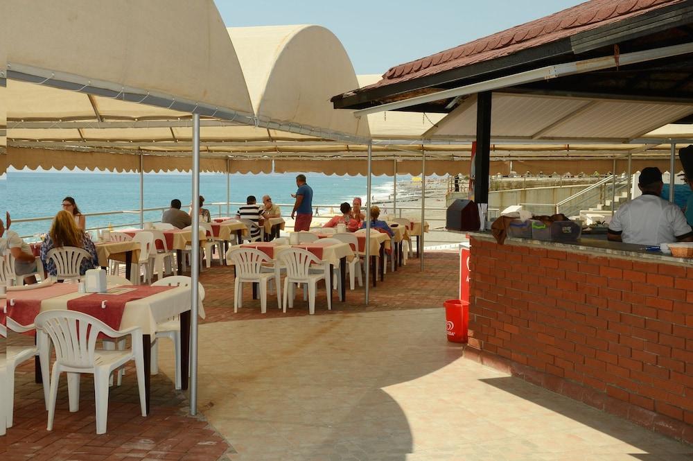 Doris Aytur Hotel Mahmutlar Bagian luar foto